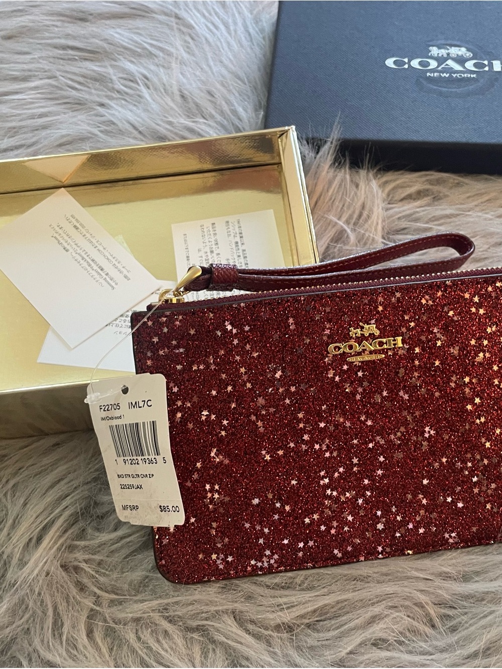 NWT COACH Glitter Star Wristlet Pouch in Red